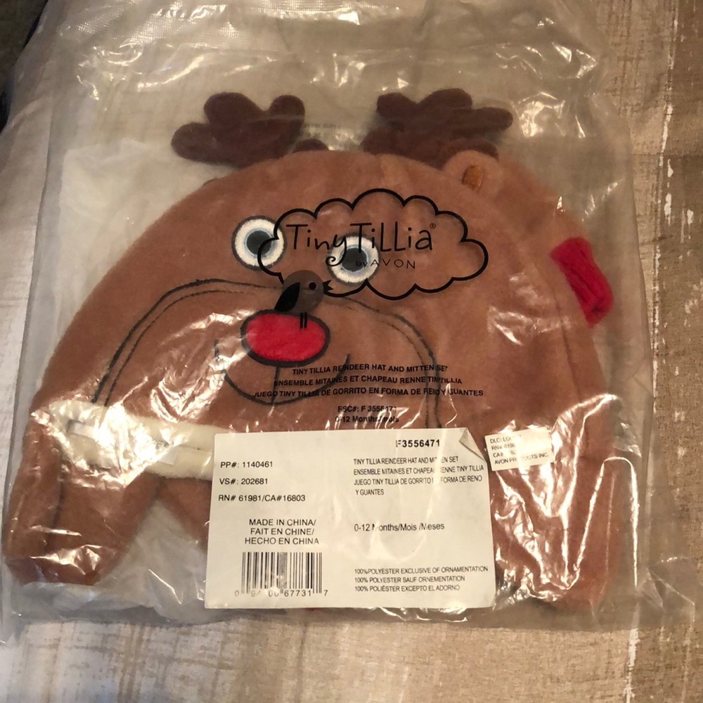 Tiny still is Reindeer Hat and Mitten Set